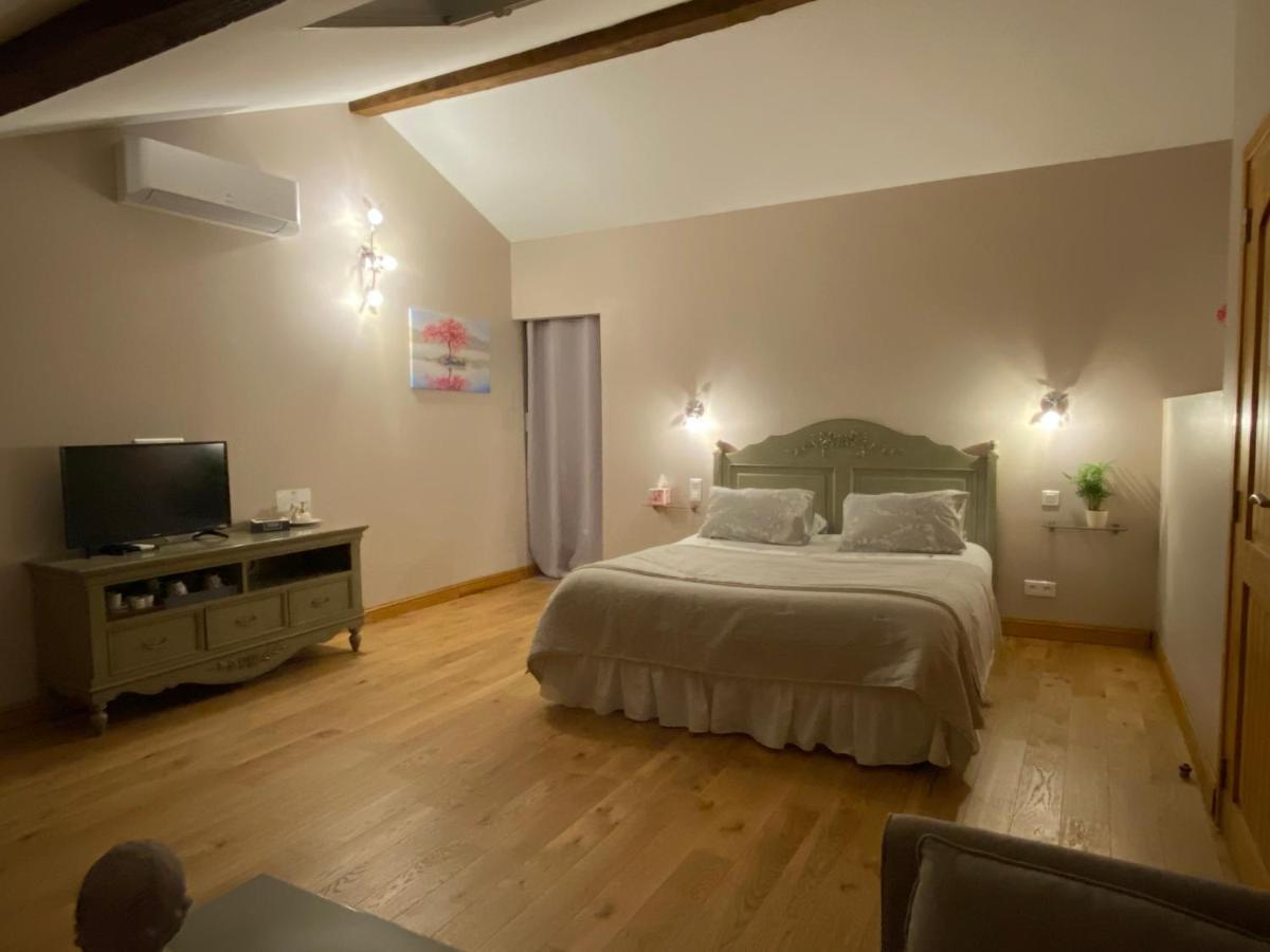 Le Clos Du Cedre Launac Exterior photo